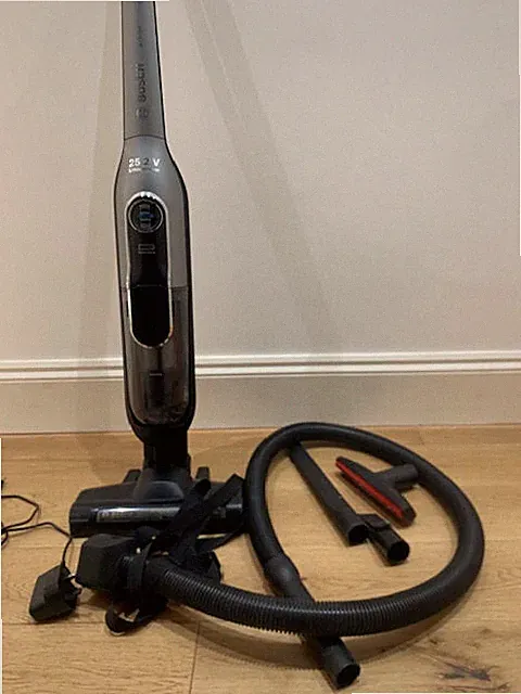 Bosch Athlet Power Akku-Bodenstaubsauger - Grau (BBH65KITGB) funktionstüchtig
