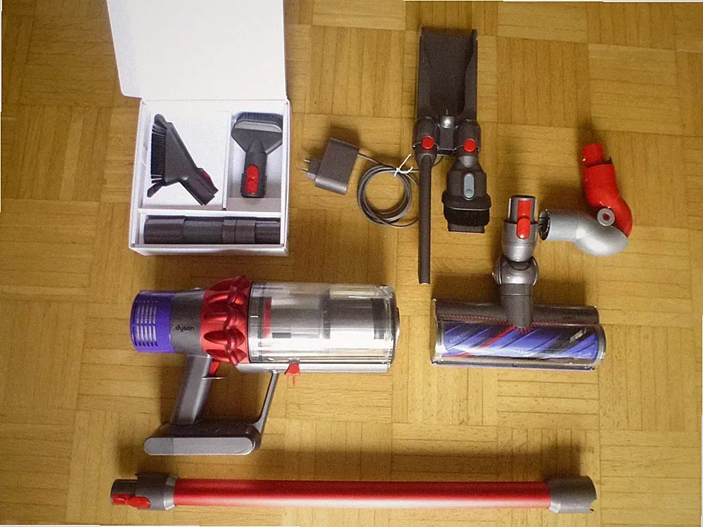 Dyson V10 Stabstaubsauger Cyclone