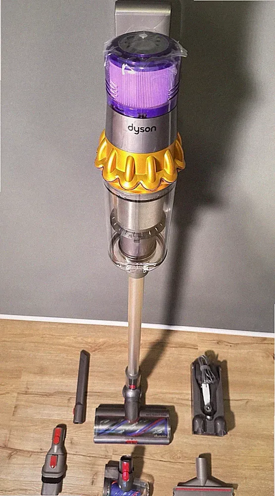 Dyson V15 Detect Absolute￼ gründlich Gereinigt. Teil Neue Zubehör. Gute Zustand.