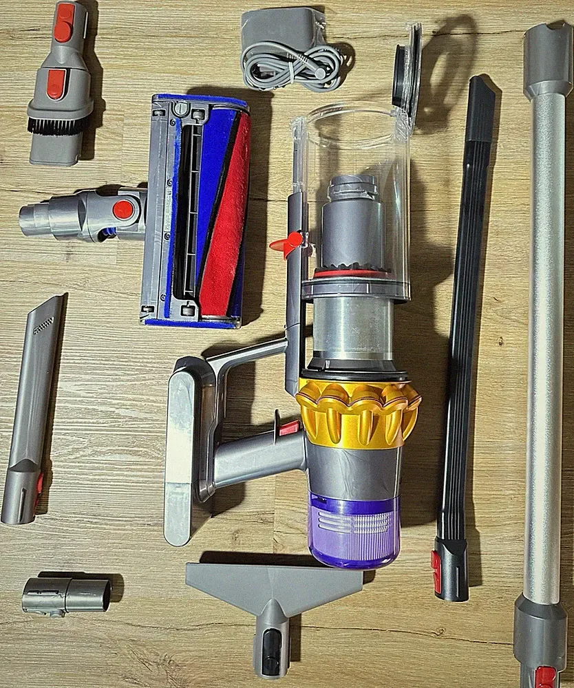 Dyson V15 Detect Absolute Orange