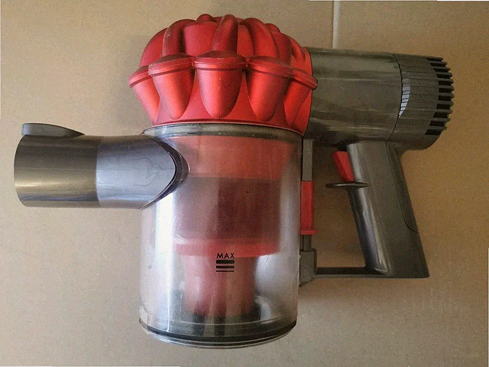 Dyson V6 Staubsauger Akkusauger Gebraucht