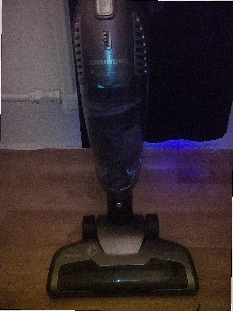 Grundig Turbo Power Akkustaubsauger