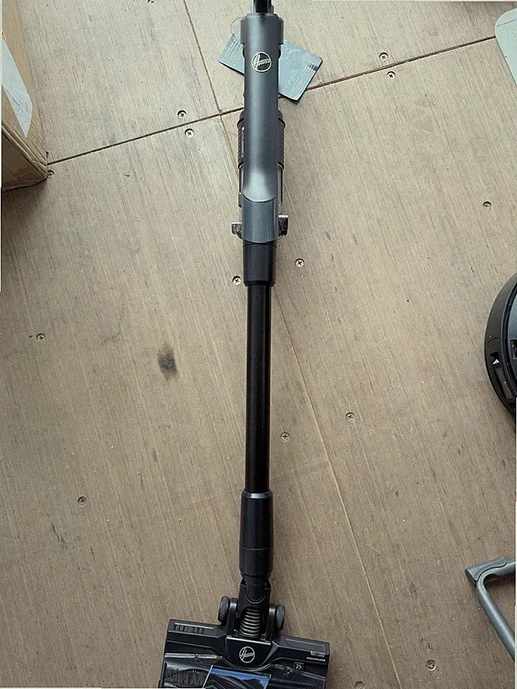 Hoover Akku-Stielsauger / Staubsauger inkl. Zubehör – Voll funktionsfähig!