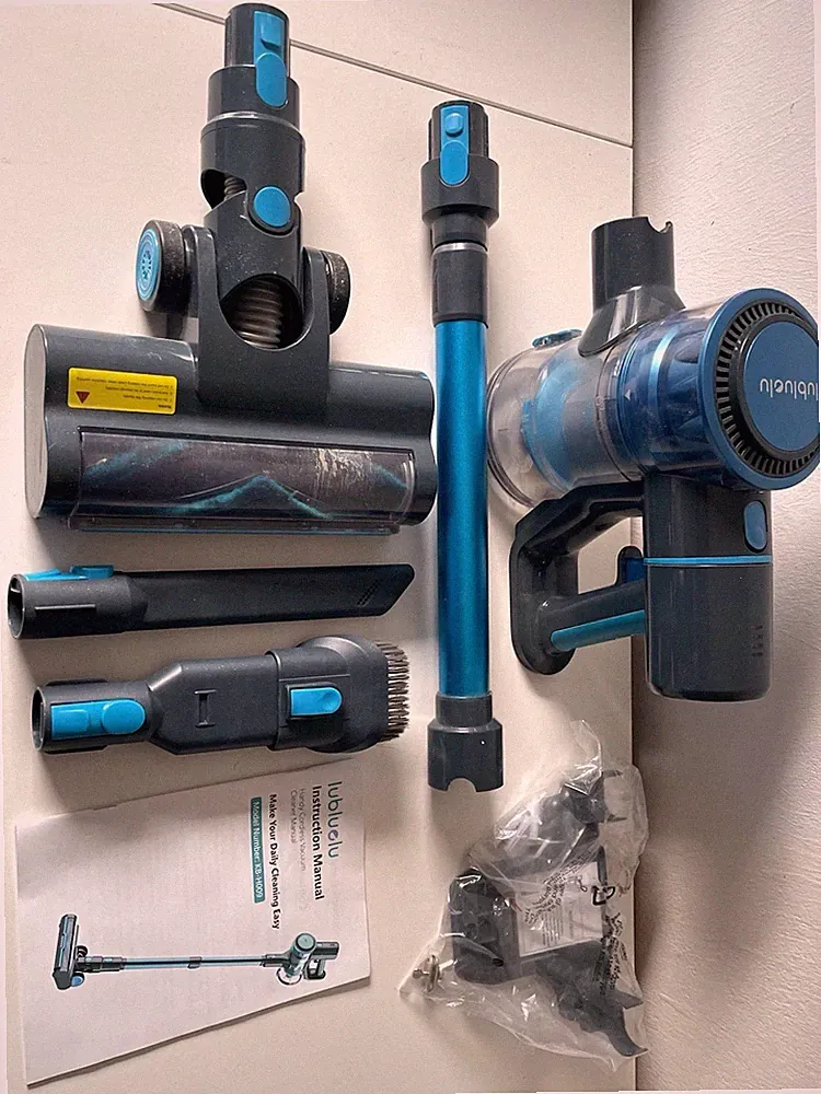 lubluelu KB-H009 kabelloser Stabstaubsauger blau/schwarz mit Zubehörset