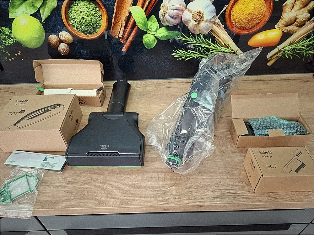 Vorwerk Kobold Folletto VK7 mit EB7 Automatikbürste
