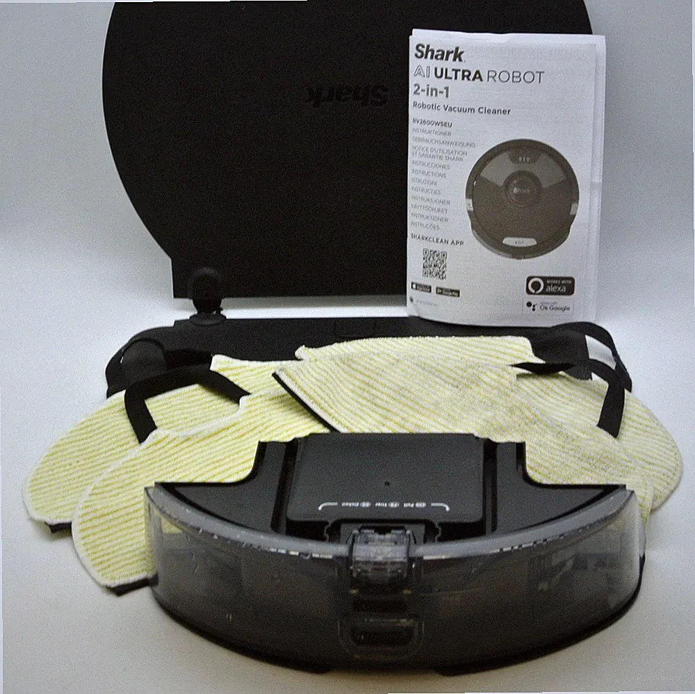 Reinigungsroboter Shark RV2600 LFEU mit Station und Beutel "sehr gut" *HÄNDLER*