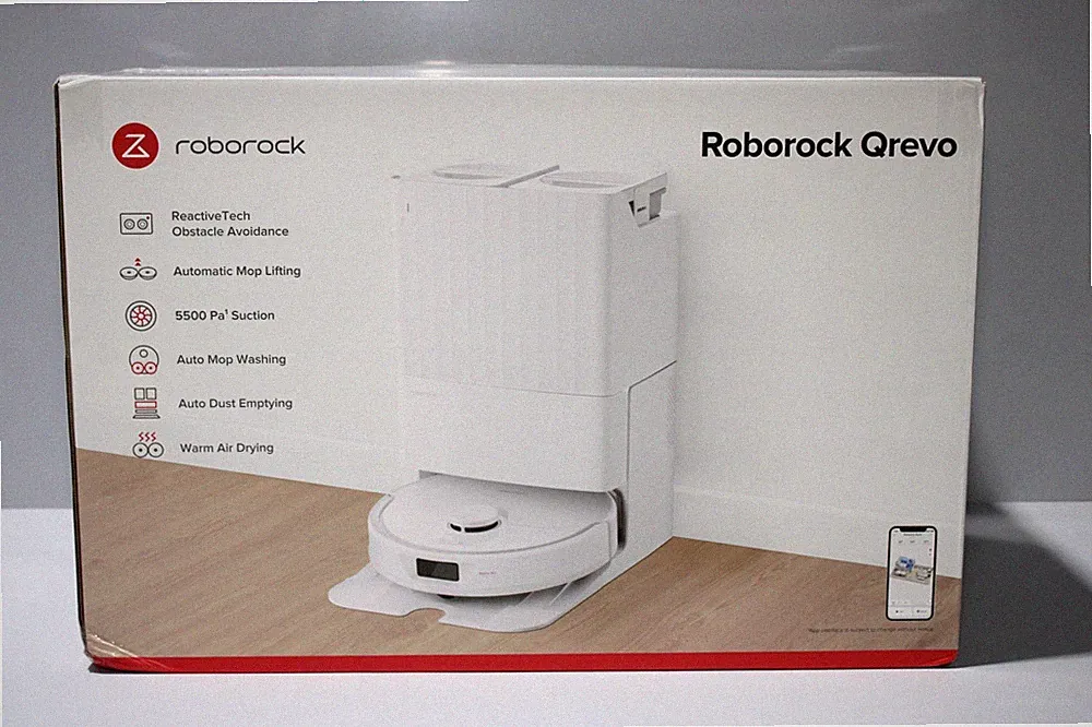 Roborock Qrevo Saugroboter mit Wischfunktion Multifunktions-Dockingstation Weiß