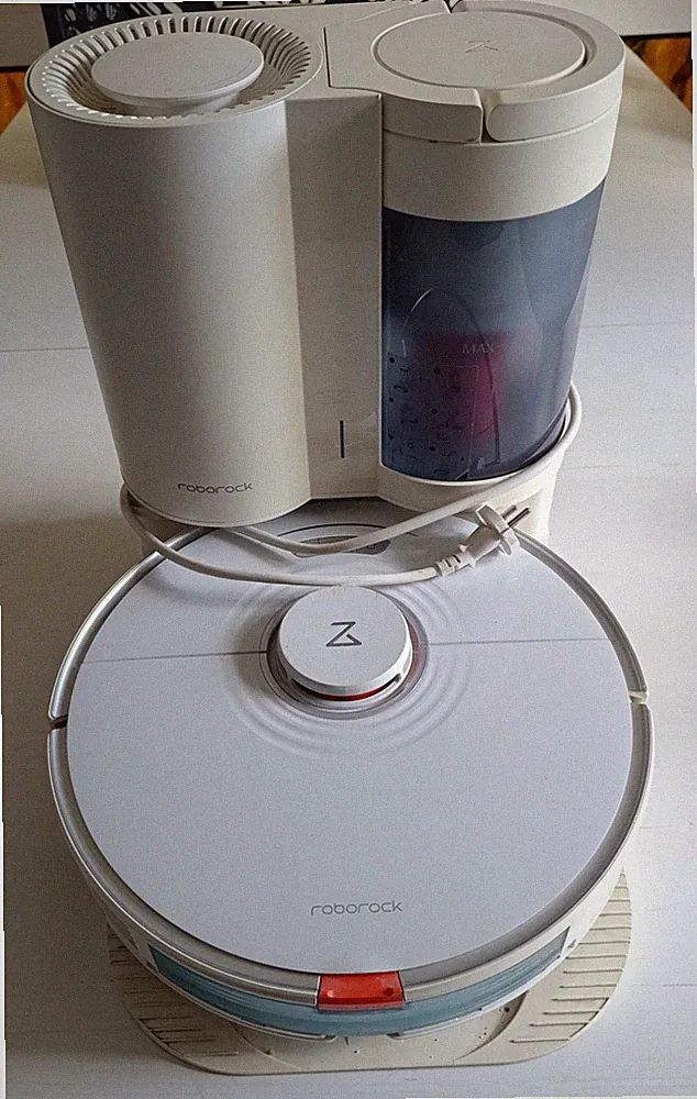Roborock S7+ Staubsaugerroboter weiß, Mit Absaugstation+Zubehör