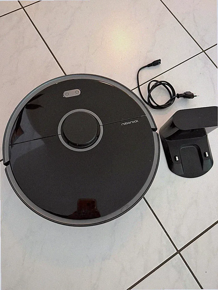 Roborock Staubsaugerroboter kabellos Wischfunktion ohne Beutel schwarz Zubehör