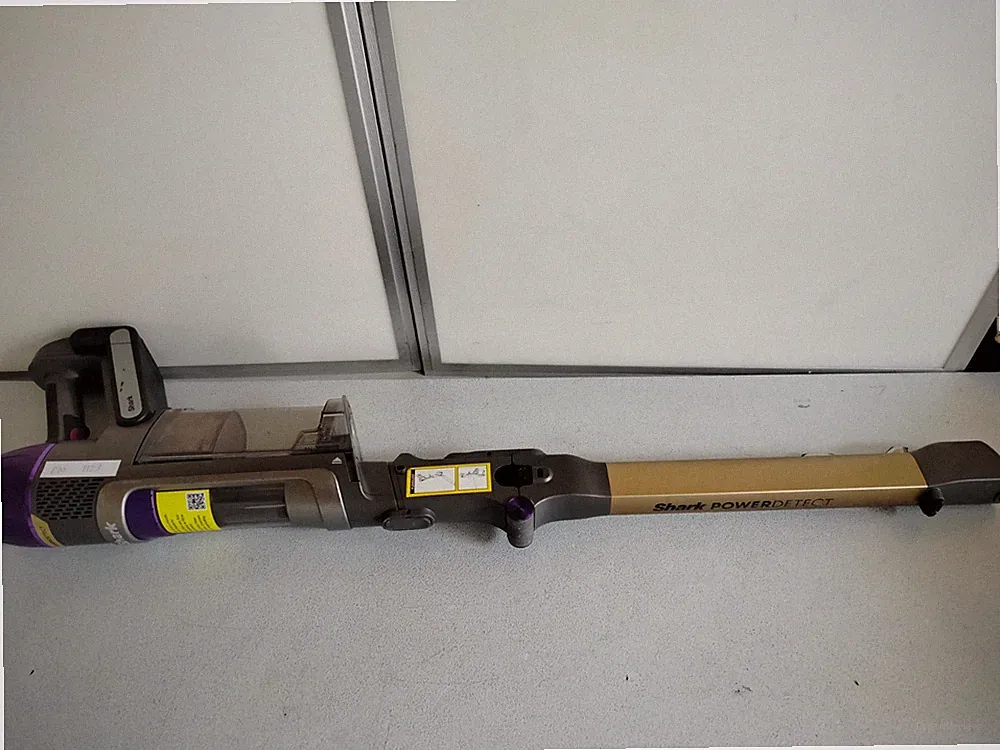 Shark PowerDetect Akku-Staubsauger kabellos mit Wandhalterung – (B10 1123)ts