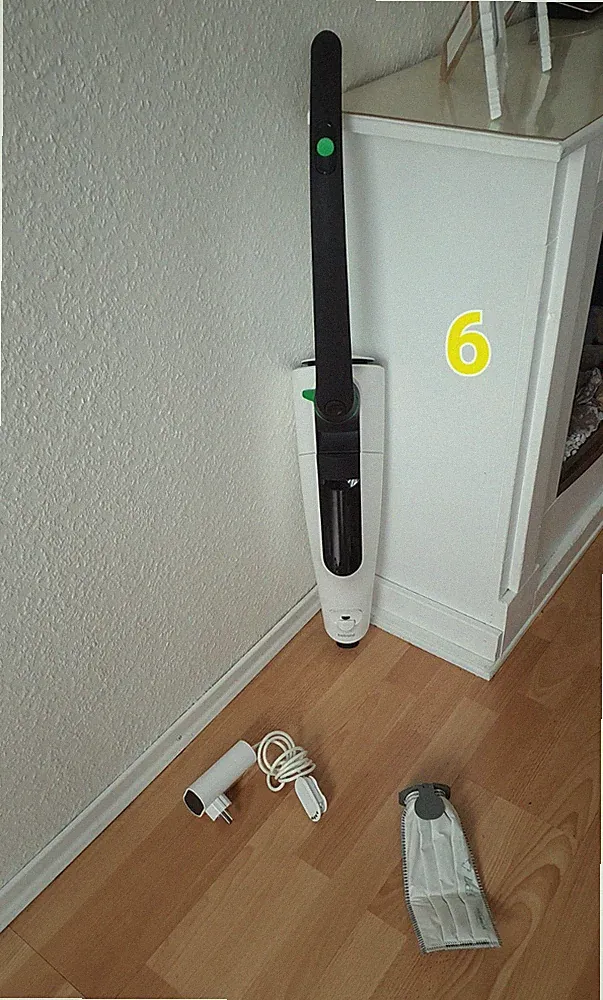 Vorwerk Kobold Akkusauger VK7 nur Grundgerät... Neuwertig