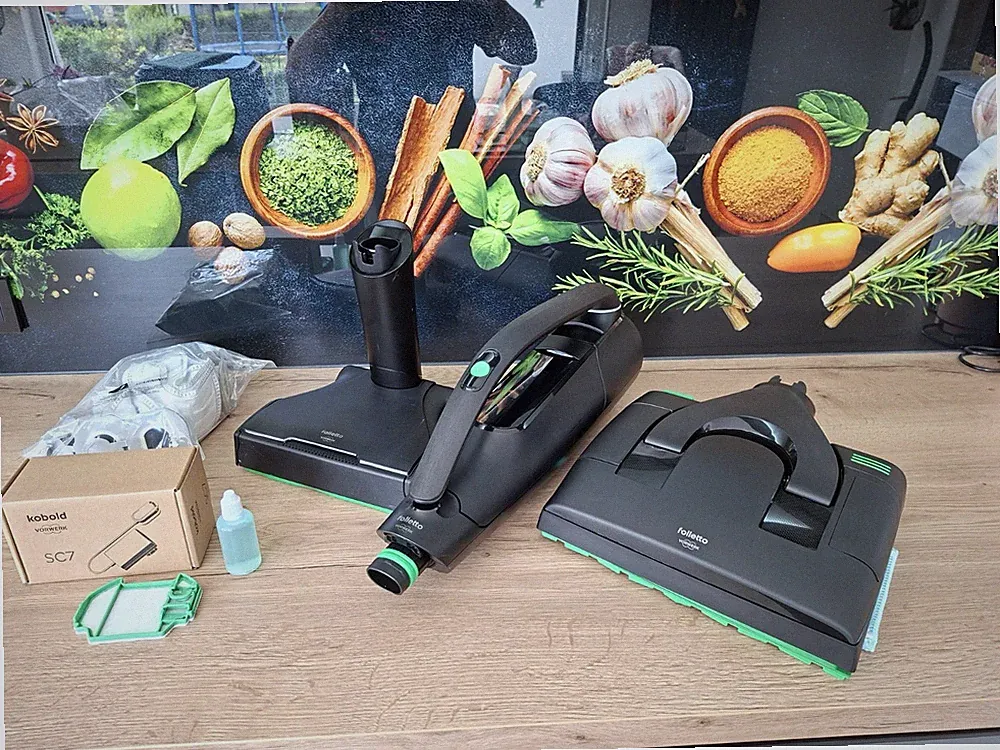 Vorwerk Kobold FOLLETTO VK7 + EB7 Aktivbürste + SP7 Bodenwischer SCHWARZ BLACK