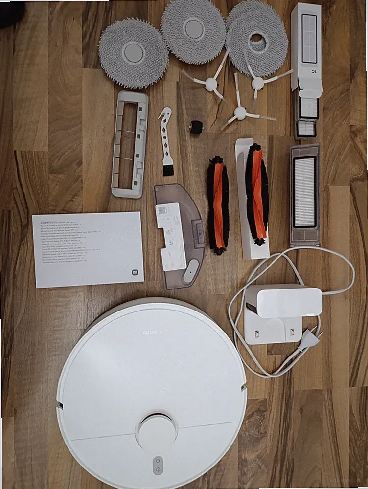 Xiaomi Robot Vacuum S10+ Plus Saug- & Wischroboter TipTop / VIEL NEUES ZUBEHÖR